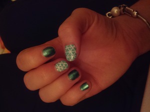 first time using nail tape. took a while but loveeeee ?the look:) what do you think?