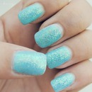 Deep Sea Glitter nail art