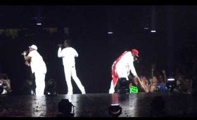 Boyz II Men - End Of The Road - San Jose HP Pavillion 7/7/13 - The Package Tour - 49ers Flag