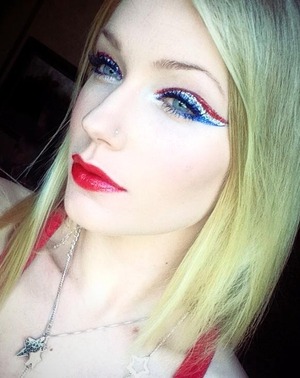 I forgot to upload this on time, but this is my 4th of July look I created using Lit Cosmetics glitters =)