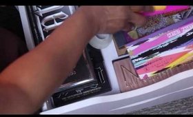 MAKEUP DECLUTTER PART TWO | EYESHADOW PALETTES | #KaysWays