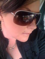Leanne G.