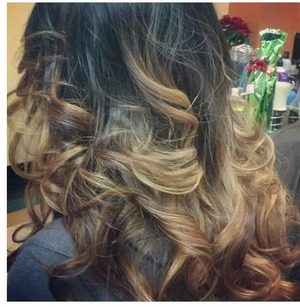 Perfect look for girls looking to change their plain hair and give it some pizazz! 