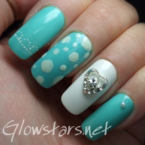 For more nail art, pics of this mani and products & method used visit http://Glowstars.net