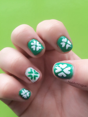 Hi everyone and Happy St Patrick's Day! Today I have a shamrock look. Hope you like the video and may the luck of the Irish be with you!!!

Products used...
- Revlon Quick Dry Base Coat 955
- L.A. Colors Color Craze Green
- Kleancolor White
- eBay Brush
- Revlon Colorstay Top Coat 999

Music - Moorland
Provided by Kevin MacLeod from incompetech.com

Follow me on...
Twitter: https://twitter.com/NailArtVogue
Facebook: https://www.facebook.com/NailArtVogue

Any questions or comments post them below, or give me a tweet or write on my Facebook wall.

I am not affiliated or have endorsements with any of the brands mentioned in my video.
