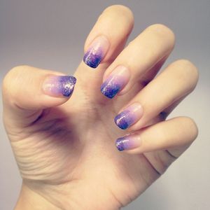 gradient nails!