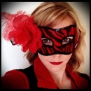 Masquerade mask with red lips