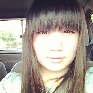 I just trimmed them again! 



Lens are Princess MiMi Chocolate Brown.