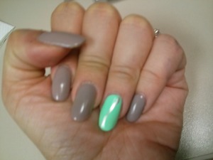 two tone nails. 