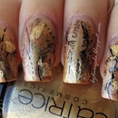 Middle Ages inspired manicure