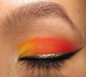 A look using Sugarpill's Burning Heart Palette and Goldilux Loose Eyeshadow to line. http://portraitofmai.blogspot.com/2012/06/over-burning-desert-eotd.html