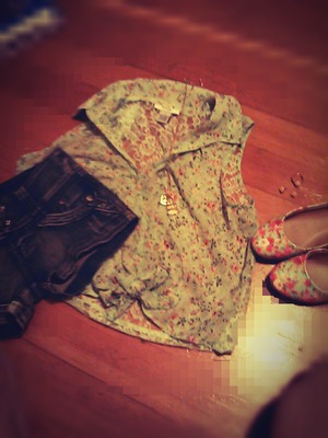 My outfit for today :)