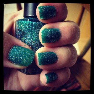 I'm obsessed with glitter and I used this awesome green by Color Club in Holiday Splendor.