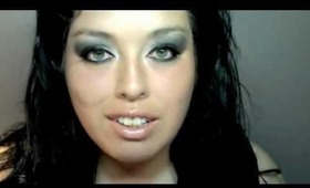 Britney Spears Inspired "Till the World Ends" Look