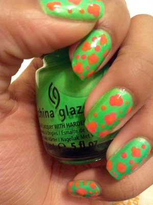 Used a dotting tool for the flowers :)
