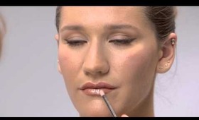 14  LASTING LIP LACQUER YT