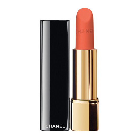Chanel Fall 2015 Makeup - Rouge Allure Velvet La Bouleversante Lip