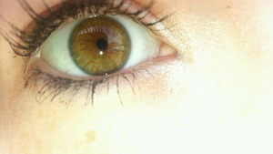 I have an odd obsession with eyes. And this here, is mine.. 