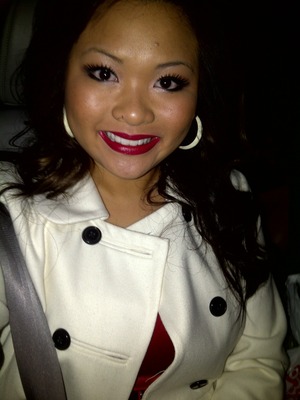 Classic red lips for the holidays! Merry Christmas everyone :)