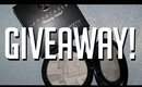 September Giveaway Winners + October Mini Giveaway Annoucement