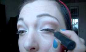 PIN UP GIRL MAKE UP
