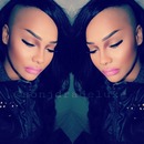 heavy contour pink ombre lips 