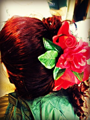 side curls with a Rose Clip