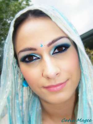 indian princess 

Urban Decay primer potion
Nyx Jumbo pencil in Milk on the brow
Nyx Jumbo pencil in Electric Blue on the lid
Bh cosmetics 120 palette second edition shimmery blue and dark matte blue from the palette
any white sparkly eyes