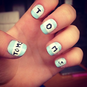 Toms nails, done by me :) 