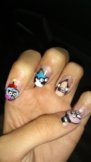 I spent 3 hours... ._.
Pops, Benson, Mordecai, Rigby and my pinky with nothing...