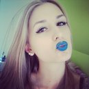 blue lips  x3