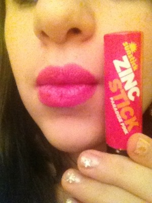 Bright and cute zinc lips stick!!
