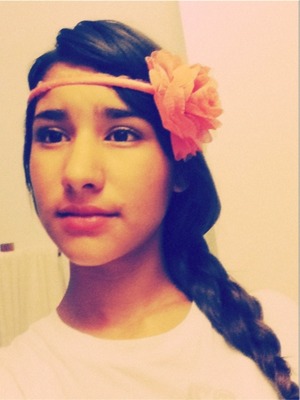 This is a cute nice side braid with a headband ^.^)//