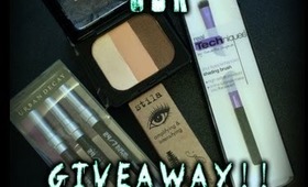30K Giveaway! Kat Von D, Urban Decay, Stila, and Real Techniques!