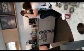 Replay Periscope au Second Cup- etreradieuse.com barista d'un jour!