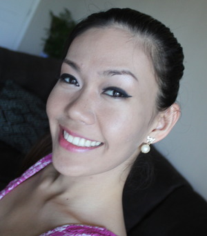 Video tutorial: http://www.youtube.com/watch?v=z3L4nV9IzCk
