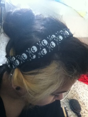 One of my fav hair accessories to wear ☺