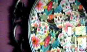 Room tour.. finally.. skulls and animal print galore :P