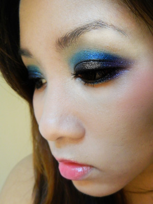 See what products I used here: http://blog.mycosmeticbag.com/photo-looks/makeup-and-beauty/blingtone-fotd-asteria