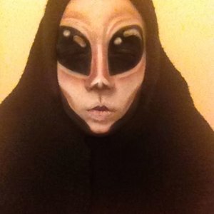 Alien halloween makeup