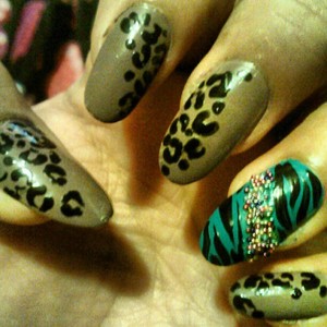 Cheetah & Zebra & Micro Beads, Stilleto Nails