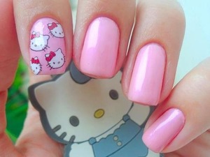 Hello kitty nails
