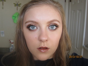 This is my look for a Shadowhunter from the Mortal Instruments series. I will also be making Runes soon.