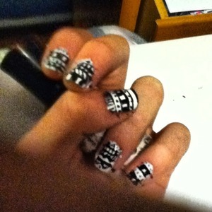 Also used is a kiss nail art set in black
~Aztec design takes time and patience I am 13 and I did this and hoping for a career in nail art and cosmetology. :) 