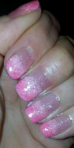 Sparkly Pink Graduation nails