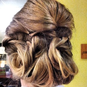 A simple Updo for a formal event