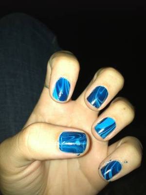 Two different blue. Kind of boring but oh welll :)