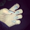 Grey pointy nails