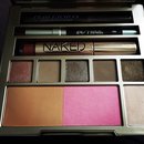 Naked on the run palette
