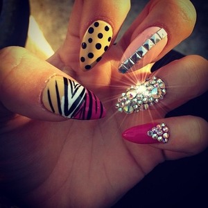 Nails..... This ladies thinking outside the box;)